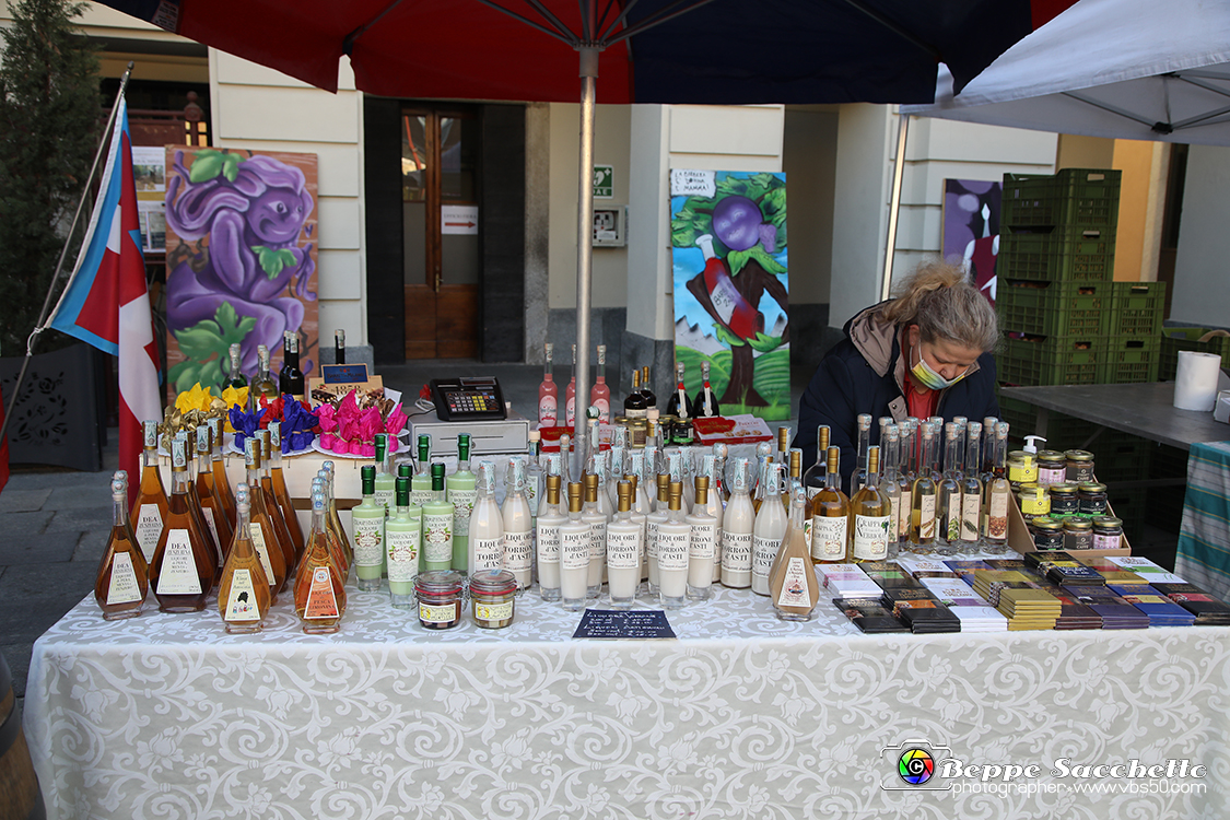 VBS_5470 - 10.ma Fiera Nazionale del Tartufo e Fiera dei Santi.jpg